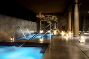 Отель Hotel Castillo de Gorraiz Golf & Spa  Уарте